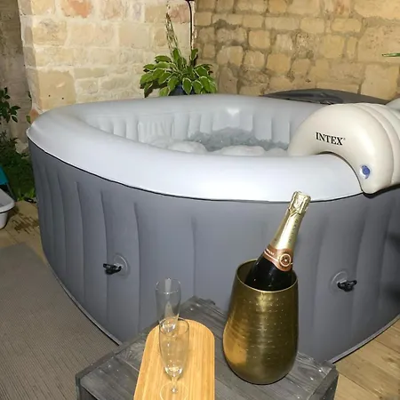 Bulles Et Belle Etoile Proche De Caen * Sainte-Croix-Grand-Tonne